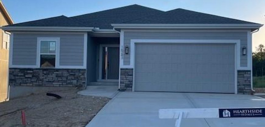 Homes for Sale in Parkville, MO 64152 | 16243  Giorgia Street