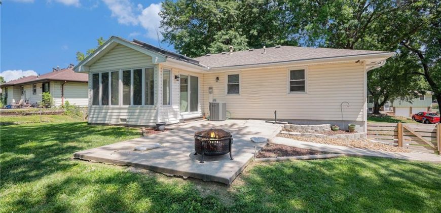 Homes for Sale in Kansas City, MO 64152 | 7616 N Serene Avenue