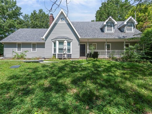 Homes for Sale in Liberty, MO 64068 | 18200 NE 77th Street