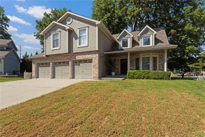 900--White Oak-Lane-mls-2566650-image-1