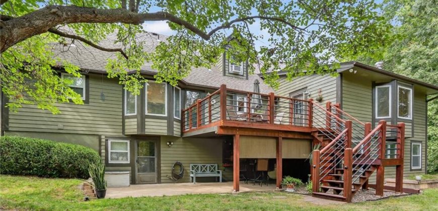 Homes for Sale in Liberty, MO 64068 | 1105  Jackson Court
