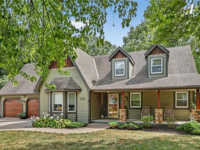 Homes for Sale in Liberty, MO 64068 | 1105  Jackson Court