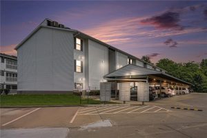 2427-NE-68th-Street-mls-2569008-image-1