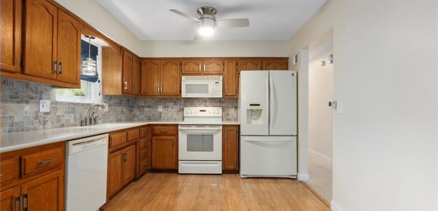 Homes for Sale in Kansas City, MO 64118 | 1407 NW 74th Street