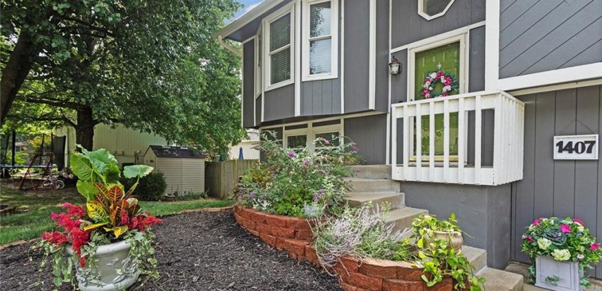 Homes for Sale in Kansas City, MO 64118 | 1407 NW 74th Street