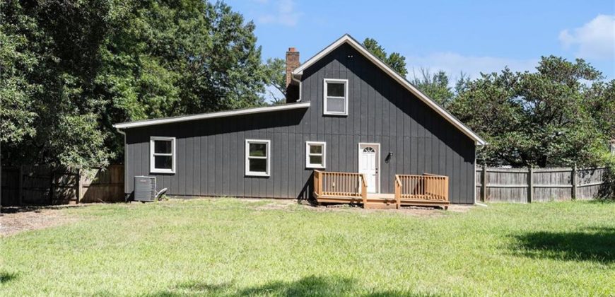 Homes for Sale in Liberty, MO 64068 | 124  Johnson Road