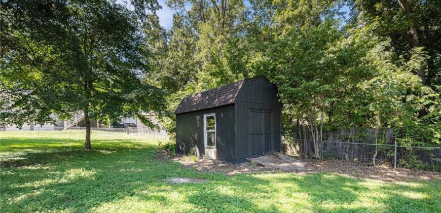 Homes for Sale in Liberty, MO 64068 | 124  Johnson Road