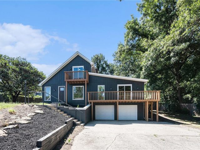 Homes for Sale in Liberty, MO 64068 | 124  Johnson Road