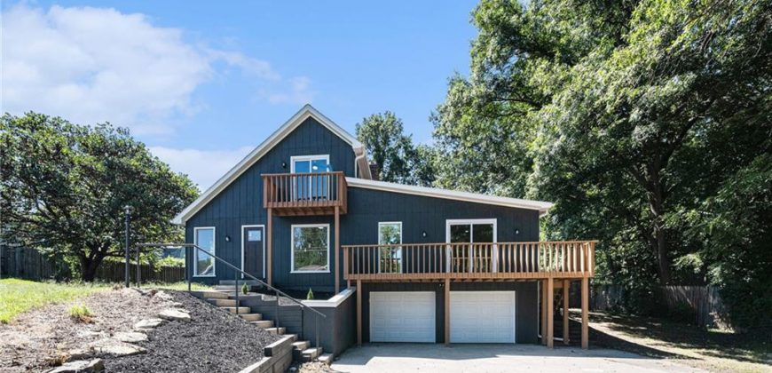 Homes for Sale in Liberty, MO 64068 | 124  Johnson Road