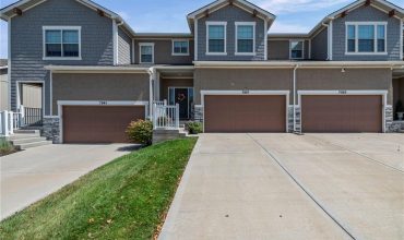 Homes for Sale in Parkville, MO 64152 | 7337  Griffey Street