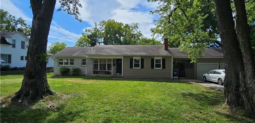 Homes for Sale in Excelsior Springs, MO 64024 | 916  Dunbar Avenue