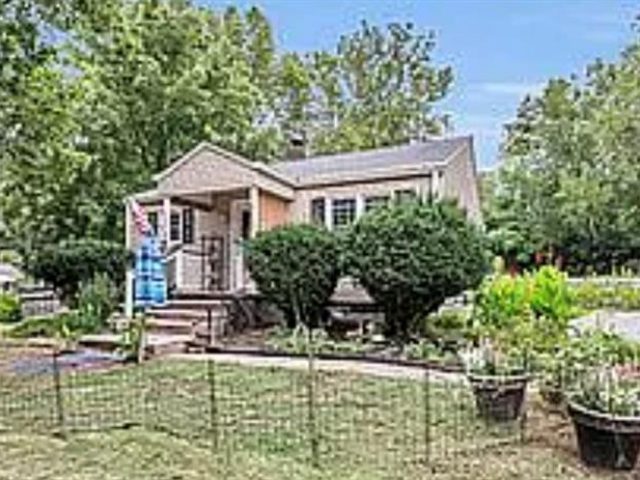 Homes for Sale in Kansas City, MO 64116 | 4437 N Olive Street
