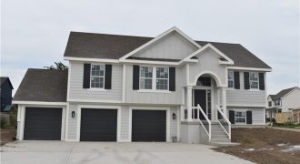 Homes for Sale in Kansas City, MO 64156 | 6022 NE 118th Terrace