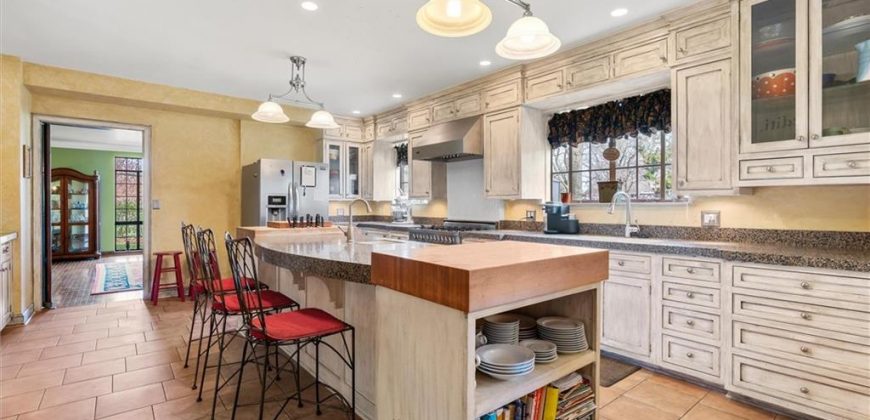 Homes for Sale in Excelsior Springs, MO 64024 | 8  Orchard Place