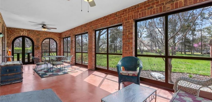 Homes for Sale in Excelsior Springs, MO 64024 | 8  Orchard Place