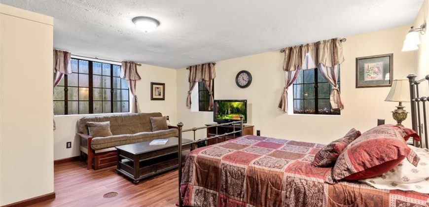 Homes for Sale in Excelsior Springs, MO 64024 | 8  Orchard Place