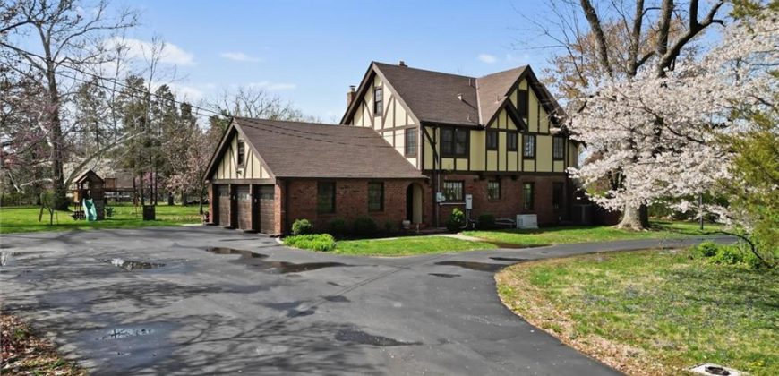 Homes for Sale in Excelsior Springs, MO 64024 | 8  Orchard Place