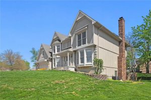 7801-N-Prospect-Avenue-mls-2543346-image-1