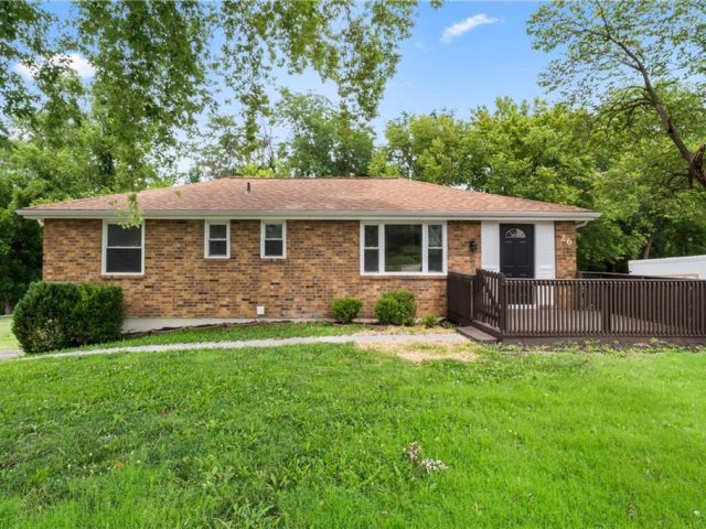 Homes for Sale in Platte City, MO 64079 | 26  Misty Springs Circle