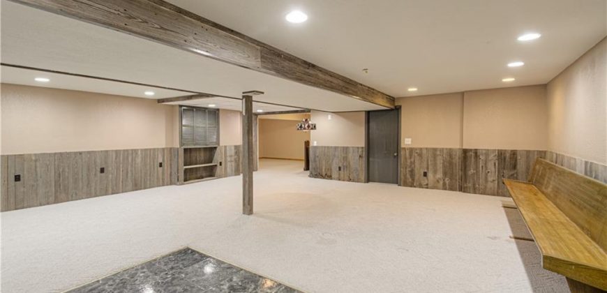 Homes for Sale in Parkville, MO 64152 | 12039  Crooked Road