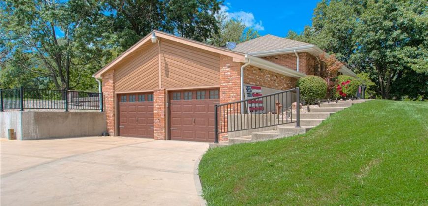 Homes for Sale in Parkville, MO 64152 | 12039  Crooked Road