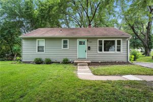 1101-NE-66th-Terrace-mls-2567664-image-1