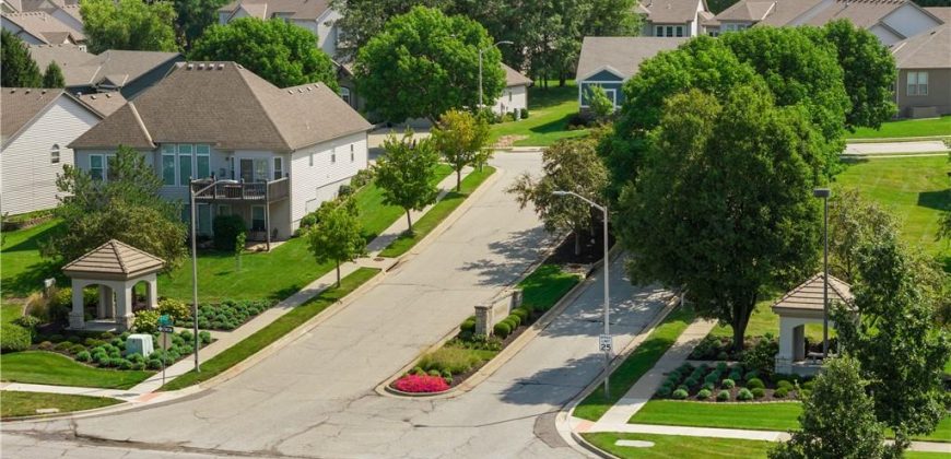 Homes for Sale in Kansas City, MO 64154 | 2905 NW 86th Terrace