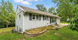 Homes for Sale in Gladstone, MO 64119 | 6319 N Agnes Circle