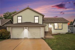 11221-N-Wyandotte-Street-mls-2571117-image-1