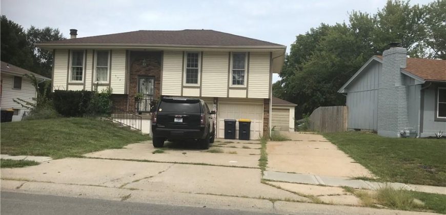 Homes for Sale in Kansas City, MO 64155 | 532 NE 98th Place