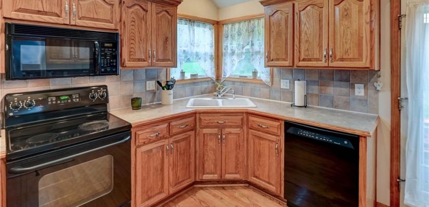 Homes for Sale in Smithville, MO 64089 | 108  Surrey Court