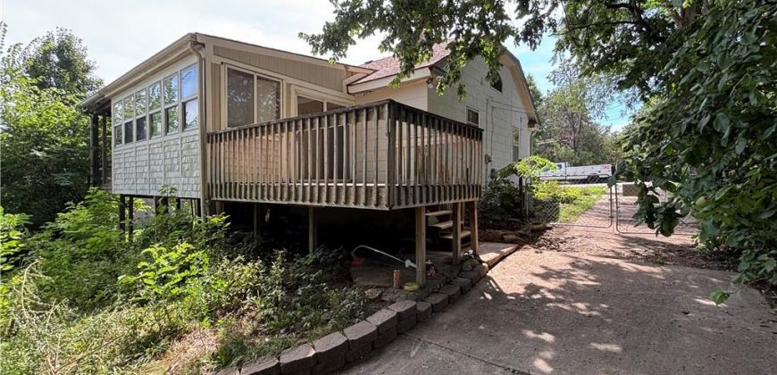 Homes for Sale in Kansas City, MO 64117 | 4205 N Kansas Avenue