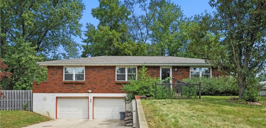 Homes for Sale in Pleasant Valley, MO 64068 | 6705 S Elm Street