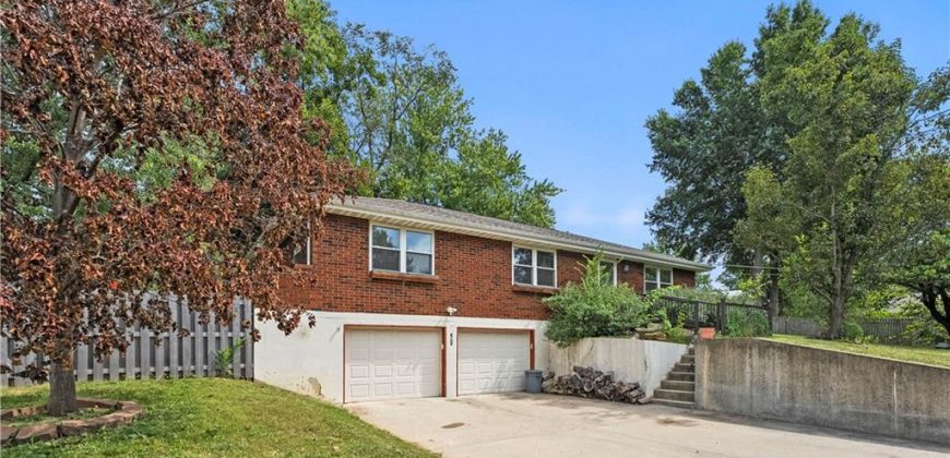 Homes for Sale in Pleasant Valley, MO 64068 | 6705 S Elm Street