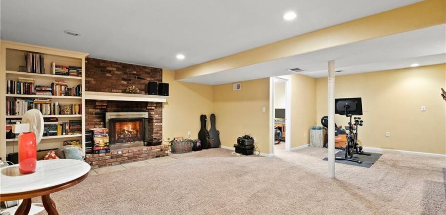 Homes for Sale in Pleasant Valley, MO 64068 | 6705 S Elm Street