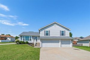 10508-NW-85th-Terrace-mls-2568894-image-1