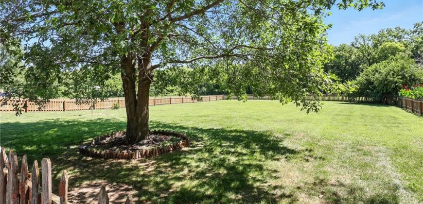 Homes for Sale in Platte City, MO 64079 | 13775  Hunter Drive