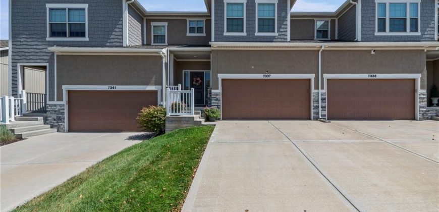 Homes for Sale in Parkville, MO 64152 | 7337  Griffey Street