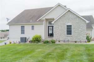 9819-N-Smalley-Avenue-mls-2570939-image-1