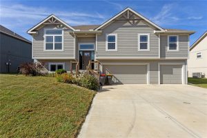 1814--Lauren-Lane-mls-2571066-image-1