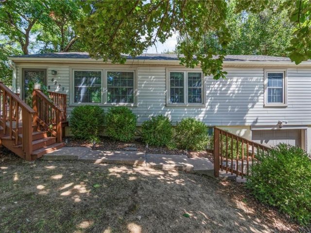 Homes for Sale in Kansas City, MO 64117 | 4227 NE Chaumiere Road