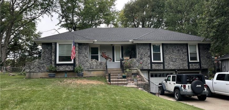 Homes for Sale in Kansas City, MO 64155 | 9644 N Campbell Drive
