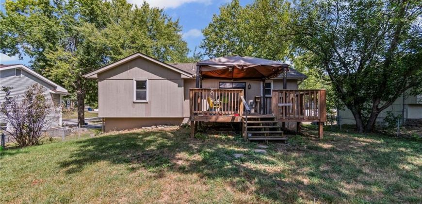 Homes for Sale in Liberty, MO 64068 | 507  Vivian Street