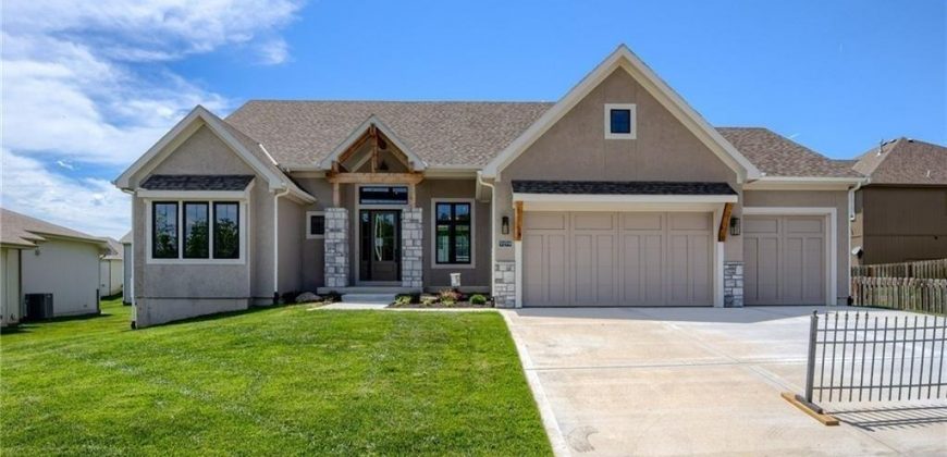Homes for Sale in Kansas City, MO 64156 | 2721 NE 91st Place