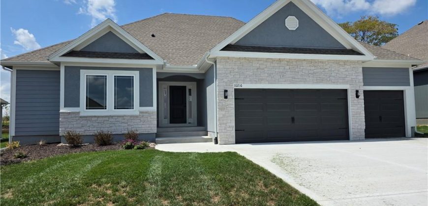 Homes for Sale in Kansas City, MO 64156 | 10216 N Winchester Avenue