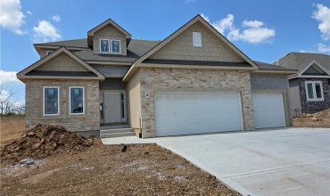 Homes for Sale in Kansas City, MO 64156 | 10204 N Winchester Avenue