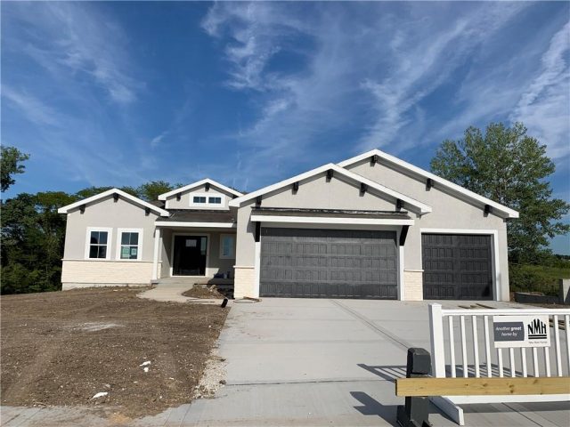 Homes for Sale in Kansas City, MO 64155 | 10519 N Liberty Street