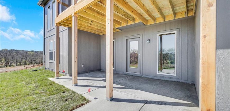 Homes for Sale in Kansas City, MO 64156 | 10201 N Winchester Avenue