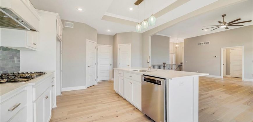 Homes for Sale in Kansas City, MO 64156 | 10201 N Winchester Avenue