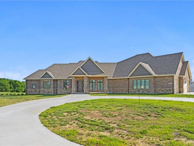 Homes for Sale in Platte City, MO 64079 | 18405  371 Highway